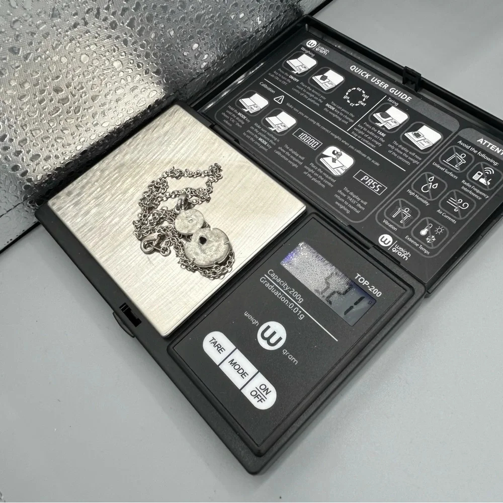 Vintage Unmarked Silver Sand Dollar Necklace | Coastal Beach Charm 18” - Picture 6 of 12